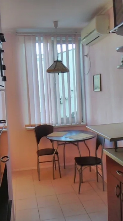 продажа однокомнатной квартиры номер A-174502 в Приморском районе, фото номер 7